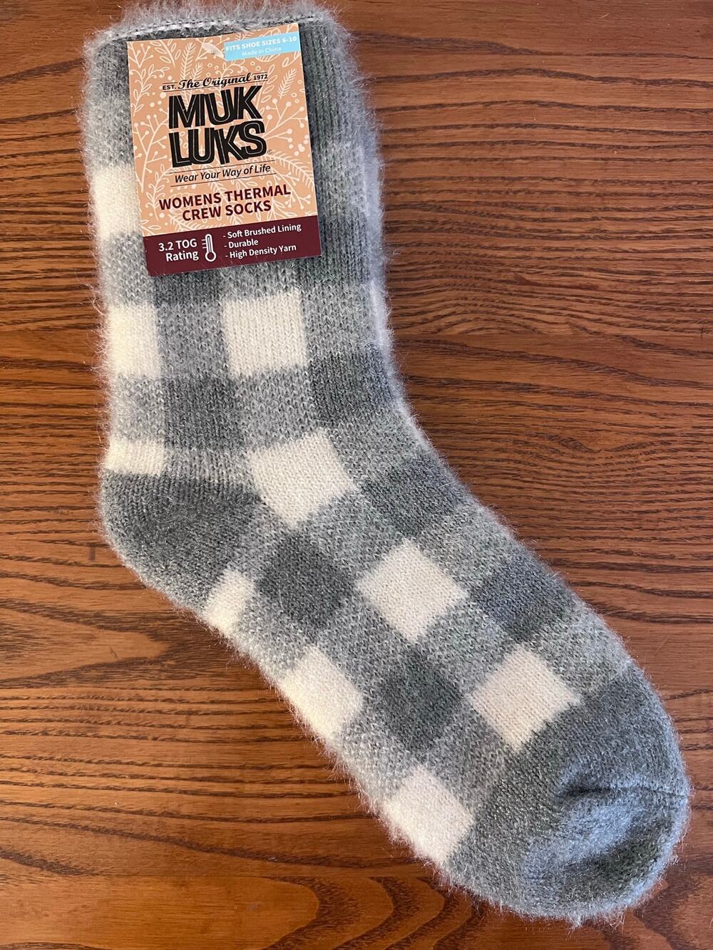 Muk Luks gray buffalo check women's thermal crew socks NWT